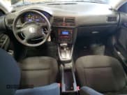 ✅ 2004 Volkswagen Golf GL • VIN: 9BWFL61J744007916 • Lot: 55312295. Listed on Copart with 196,387 mi. Free auction sales archive from the USA and detailed vehicle history report at DreamBid. Image 8.