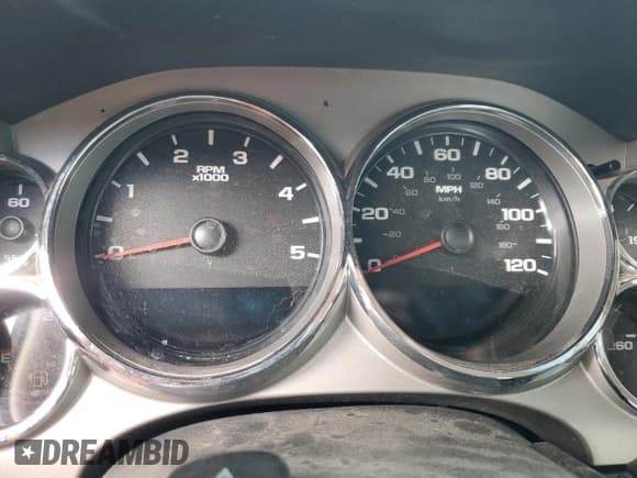 ✅ 2007 Chevrolet Silverado 2500HD 1LT • VIN: 1GCHK23657F557051 • Лот: 63984665. Опубликован ранее на Copart с пробегом Не указан. Бесплатный доступ к архиву аукционных продаж из США и подробный отчёт об истории автомобиля на DreamBid. Изображение 9.