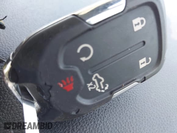 ✅ 2020 Chevrolet Silverado 1500 LT Trail Boss • VIN: 3GCPYFED8LG370568 • Лот: 42802033. Опубликован ранее на IAAI с пробегом 94 163 миль. Бесплатный доступ к архиву аукционных продаж из США и подробный отчёт об истории автомобиля на DreamBid. Изображение 11.