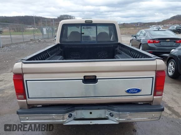 ✅ 1992 Ford Ranger • VIN: 1FTCR14U6NTA79847 • Лот: 41919486. Опубликован ранее на IAAI с пробегом 46 062 миль. Бесплатный доступ к архиву аукционных продаж из США и подробный отчёт об истории автомобиля на DreamBid. Изображение 16.