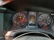 ✅ 2019 Toyota Tacoma SR • VIN: 5TFRX5GN2KX142569 • Лот: 80564275. Опубликован ранее на Copart с пробегом 106 495 миль. Бесплатный доступ к архиву аукционных продаж из США и подробный отчёт об истории автомобиля на DreamBid. Изображение 9.