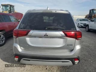 ✅ 2020 Mitsubishi Outlander ES • VIN: JA4AZ3A33LZ017938 • Лот: 92379885. Опубликован ранее на Copart с пробегом 123 997 миль. Бесплатный доступ к архиву аукционных продаж из США и подробный отчёт об истории автомобиля на DreamBid. Изображение 6.