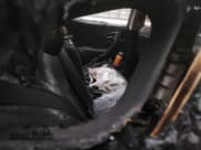 ✅ 2015 Hyundai Azera Limited • VIN: KMHFH4JG8FA479210 • Лот: 89526525. Опубликован ранее на Copart с пробегом Не указан. Бесплатный доступ к архиву аукционных продаж из США и подробный отчёт об истории автомобиля на DreamBid. Изображение 10.