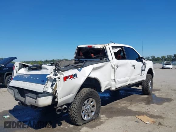 ✅ 2019 Ford F-250 XL • VIN: 1FT7W2BT2KEC27874 • Lot: 43425131. Listed on IAAI with 99,183 mi. Free auction sales archive from the USA and detailed vehicle history report at DreamBid. Image 11.
