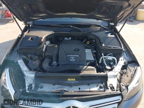 ✅ 2019 Mercedes-Benz GLC 300 • VIN: WDC0G4JB5KV144100 • Lot: 43234131. Listed on IAAI with 52,245 mi. Free auction sales archive from the USA and detailed vehicle history report at DreamBid. Image 10.