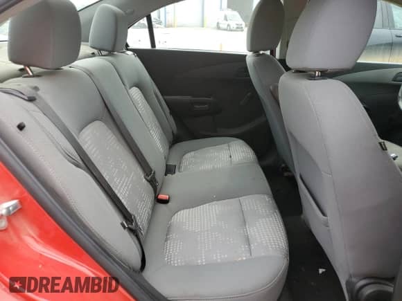 2020 Chevrolet Sonic LS с VIN 1G1JB5SB3L4102523, выставлен на аукционе Copart как лот 56838485 с пробегом 98 345 миль миль и Списание • Salvage title. История ставок и продаж доступна на DreamBid. Изображение 10.