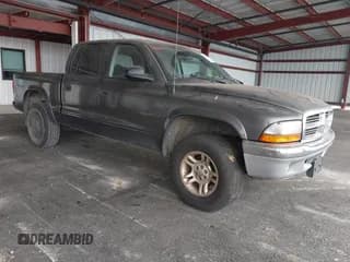 ✅ 2002 Dodge Dakota SLT • VIN: 1B7HG48N62S546265 • Лот: 43315504. Опубликован ранее на IAAI с пробегом 169 858 миль. Бесплатный доступ к архиву аукционных продаж из США и подробный отчёт об истории автомобиля на DreamBid. Изображение 1.