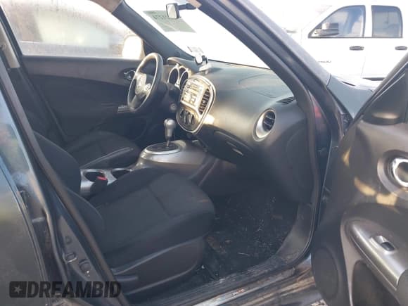 ✅ 2013 Nissan Juke SL • VIN: JN8AF5MR7DT217448 • Lot: 43821274. Listed on IAAI with 138,008 mi. Free auction sales archive from the USA and detailed vehicle history report at DreamBid. Image 5.