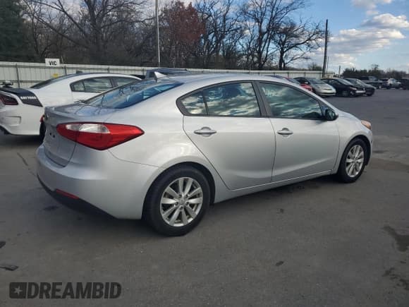 ✅ 2015 Kia Forte LX • VIN: KNAFX4A67F5385226 • Lot: 92375345. Listed on Copart with 160,550 mi. Free auction sales archive from the USA and detailed vehicle history report at DreamBid. Image 3.