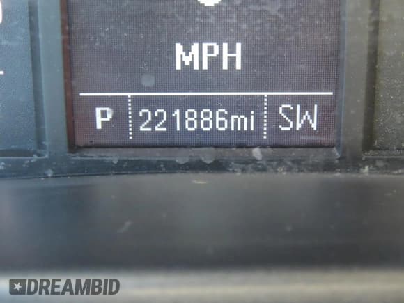 ✅ 2017 Chevrolet Silverado 2500HD Work Truck • VIN: 1GB0CUEG7HZ278152 • Лот: 70908945. Опубликован ранее на Copart с пробегом 221 885 миль. Бесплатный доступ к архиву аукционных продаж из США и подробный отчёт об истории автомобиля на DreamBid. Изображение 8.