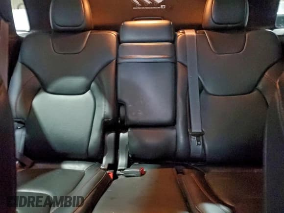 ✅ 2016 Jeep Cherokee Trailhawk • VIN: 1C4PJMBS0GW104576 • Лот: 93353665. Опубликован ранее на Copart с пробегом 132 226 миль. Бесплатный доступ к архиву аукционных продаж из США и подробный отчёт об истории автомобиля на DreamBid. Изображение 10.