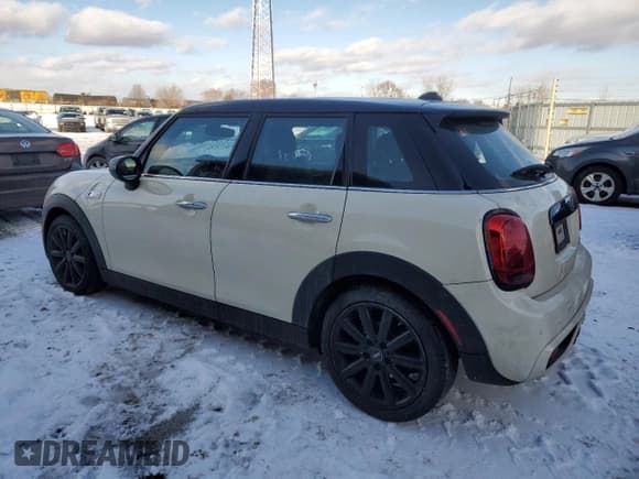 ✅ 2020 MINI Hardtop 4 Door Cooper S • VIN: WMWXU9C06L2M08835 • Lot: 88049685. Listed on Copart with 99,270 mi. Free auction sales archive from the USA and detailed vehicle history report at DreamBid. Image 2.