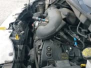 ✅ 2018 Ford Transit • VIN: 1FTYR2YM8JKB11512 • Lot: 41594917. Wystawiony na IAAI z przebiegiem 107 015 mil. Bezpłatny archiwum sprzedaży aukcyjnych z USA i szczegółowy raport historii pojazdu na DreamBid. Zdjęcie 18.