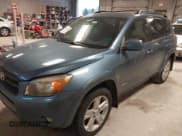 ✅ 2007 Toyota RAV4 Sport • VIN: JTMBD32VX75066396 • Lot: 43812195. Listed on IAAI with 198,494 mi. Free auction sales archive from the USA and detailed vehicle history report at DreamBid. Image 2.