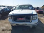 ✅ 2009 GMC Sierra 2500HD • VIN: 1GTHC43K49F104046 • Lot: 41802567. Listed on IAAI with 233,457 mi. Free auction sales archive from the USA and detailed vehicle history report at DreamBid. Image 12.