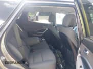 ✅ 2016 Hyundai Santa Fe • VIN: 5XYZT3LB0GG351802 • Lot: 42695517. Wystawiony na IAAI z przebiegiem Nie podano. Bezpłatny archiwum sprzedaży aukcyjnych z USA i szczegółowy raport historii pojazdu na DreamBid. Zdjęcie 8.