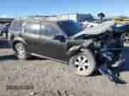 2011 Mercury Mariner z VIN 4M2CN8B76BKJ01102, wystawiony jako Copart lot #88304515 z przebiegiem 109 684 mil mil oraz Szkoda całkowita • Salvage title. Historia ofert i sprzedaży dostępna na DreamBid. Obrazek 4.