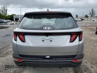 ✅ 2024 Hyundai Tucson SE • VIN: 5NMJA3DE5RH404921 • Lot: 68579414. Wystawiony na Copart z przebiegiem 1 835 mil. Bezpłatny archiwum sprzedaży aukcyjnych z USA i szczegółowy raport historii pojazdu na DreamBid. Zdjęcie 6.