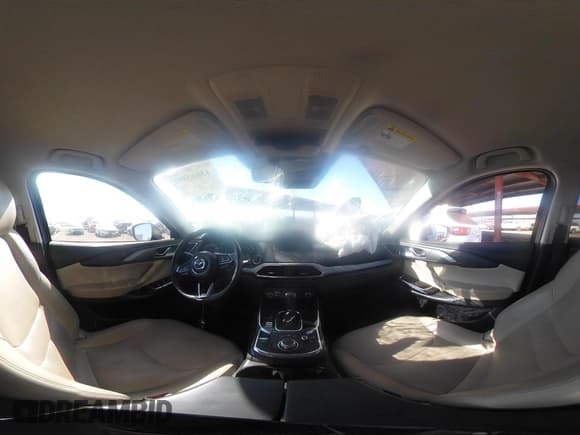 ✅ 2019 Mazda CX-9 Touring • VIN: JM3TCBCYXK0311687 • Лот: 43665991. Опубликован ранее на IAAI с пробегом 84 502 миль. Бесплатный доступ к архиву аукционных продаж из США и подробный отчёт об истории автомобиля на DreamBid. Изображение 18.