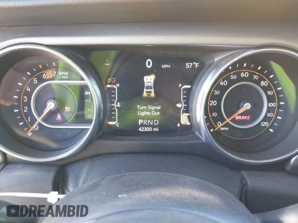 ✅ 2021 Jeep Wrangler Unlimited Willys • VIN: 1C4HJXDN8MW511747 • Lot: 41730164. Wystawiony na IAAI z przebiegiem 42 300 mil. Bezpłatny archiwum sprzedaży aukcyjnych z USA i szczegółowy raport historii pojazdu na DreamBid. Zdjęcie 7.