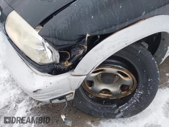 ✅ 2000 Suzuki Grand Vitara JLX • VIN: JS3TD62V9Y4125906 • Lot: 41202351. Listed on IAAI with 146,300 mi. Free auction sales archive from the USA and detailed vehicle history report at DreamBid. Image 6.