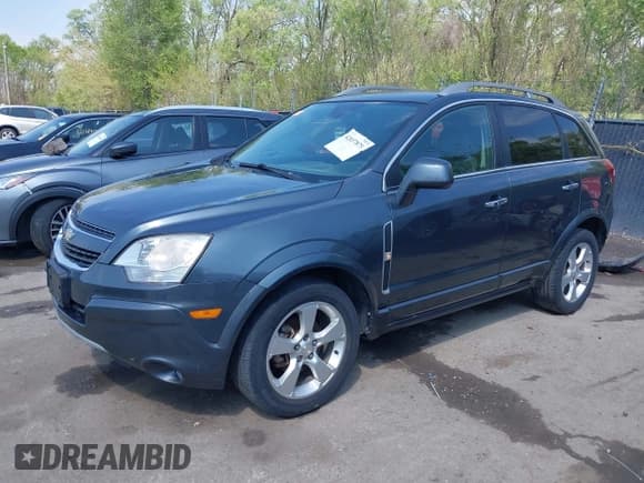 ✅ 2013 Chevrolet Captiva Sport LTZ • VIN: 3GNAL4EK9DS569562 • Lot: 42037875. Wystawiony na IAAI z przebiegiem 118 087 mil. Bezpłatny archiwum sprzedaży aukcyjnych z USA i szczegółowy raport historii pojazdu na DreamBid. Zdjęcie 2.