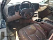 ✅ 2003 Chevrolet Silverado 1500 LS • VIN: 1GCEK19TX3Z108841 • Lot: 90830875. Listed on Copart with 213,207 mi. Free auction sales archive from the USA and detailed vehicle history report at DreamBid. Image 8.