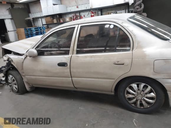 ✅ 1994 Toyota Corolla • VIN: 1NXAE04B0RZ221729 • Lot: 42485477. Listed on IAAI with 258,592 mi. Free auction sales archive from the USA and detailed vehicle history report at DreamBid. Image 14.