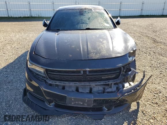 ✅ 2019 Dodge Charger SXT • VIN: 2C3CDXBG2KH640167 • Лот: 90277025. Опубликован ранее на Copart с пробегом 101 392 миль. Бесплатный доступ к архиву аукционных продаж из США и подробный отчёт об истории автомобиля на DreamBid. Изображение 5.