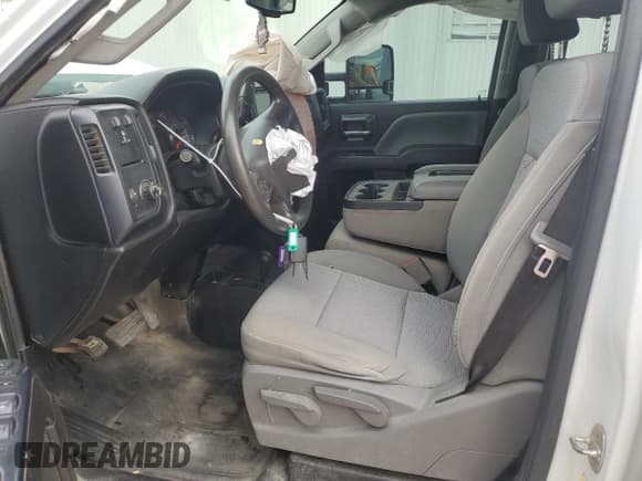 ✅ 2019 Chevrolet Silverado 2500HD Work Truck • VIN: 1GC1KREY6KF216632 • Лот: 43691695. Опубликован ранее на Copart с пробегом Не указан. Бесплатный доступ к архиву аукционных продаж из США и подробный отчёт об истории автомобиля на DreamBid. Изображение 7.