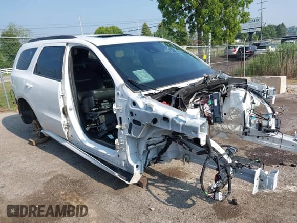 ✅ 2022 Dodge Durango GT Plus • VIN: 1C4RDJDG4NC202368 • Lot: 42743492. Wystawiony na IAAI z przebiegiem Nie podano. Bezpłatny archiwum sprzedaży aukcyjnych z USA i szczegółowy raport historii pojazdu na DreamBid. Zdjęcie 1.