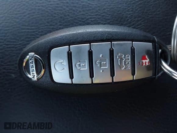 ✅ 2015 Nissan Pathfinder Platinum • VIN: 5N1AR2MM9FC666263 • Лот: 43885830. Опубликован ранее на IAAI с пробегом 171 043 миль. Бесплатный доступ к архиву аукционных продаж из США и подробный отчёт об истории автомобиля на DreamBid. Изображение 11.