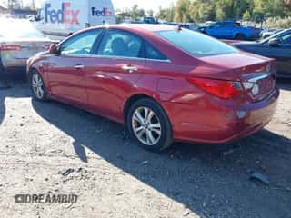 2013 Hyundai Sonata SE с VIN 5NPEC4AC9DH649723, выставлен на аукционе IAAI как лот 43492989 с пробегом 149 612 миль миль и . История ставок и продаж доступна на DreamBid. Изображение 3.
