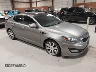 ✅ 2013 Kia Optima SX • VIN: 5XXGR4A6XDG219275 • Lot: 43556091. Listed on IAAI with 134,975 mi. Free auction sales archive from the USA and detailed vehicle history report at DreamBid. Image 1.
