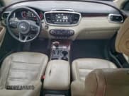 ✅ 2017 Kia Sorento EX • VIN: 5XYPHDA58HG323954 • Лот: 94382435. Опубликован ранее на Copart с пробегом 164 525 миль. Бесплатный доступ к архиву аукционных продаж из США и подробный отчёт об истории автомобиля на DreamBid. Изображение 8.