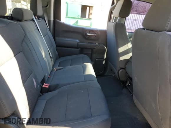 ✅ 2021 GMC Sierra 1500 • VIN: 1GTU9AEF4MZ305836 • Lot: 87507775. Wystawiony na Copart z przebiegiem 56 126 mil. Bezpłatny archiwum sprzedaży aukcyjnych z USA i szczegółowy raport historii pojazdu na DreamBid. Zdjęcie 11.