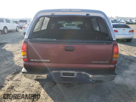 ✅ 2002 Chevrolet Silverado 1500 LS • VIN: 2GCEC19V421187610 • Лот: 83154584. Опубликован ранее на Copart с пробегом 280 574 миль. Бесплатный доступ к архиву аукционных продаж из США и подробный отчёт об истории автомобиля на DreamBid. Изображение 6.