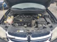 ✅ 2014 Dodge Avenger SE • VIN: 1C3CDZAB8EN109360 • Lot: 79880704. Wystawiony na Copart z przebiegiem 156 314 mil. Bezpłatny archiwum sprzedaży aukcyjnych z USA i szczegółowy raport historii pojazdu na DreamBid. Zdjęcie 11.