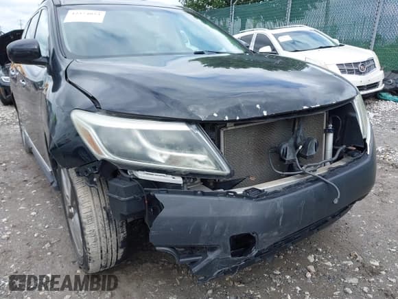 ✅ 2013 Nissan Pathfinder SL • VIN: 5N1AR2MM2DC637622 • Lot: 42374053. Listed on IAAI with 139,278 mi. Free auction sales archive from the USA and detailed vehicle history report at DreamBid. Image 6.