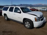 ✅ 2014 Chevrolet Suburban LT • VIN: 1GNSKJE71ER212981 • Lot: 65953354. Wystawiony na Copart z przebiegiem 215 614 mil. Bezpłatny archiwum sprzedaży aukcyjnych z USA i szczegółowy raport historii pojazdu na DreamBid. Zdjęcie 4.