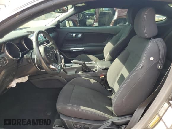 ✅ 2020 Ford Mustang GT • VIN: 1FA6P8CFXL5178029 • Lot: 56962865. Listed on Copart with 43,551 mi. Free auction sales archive from the USA and detailed vehicle history report at DreamBid. Image 7.