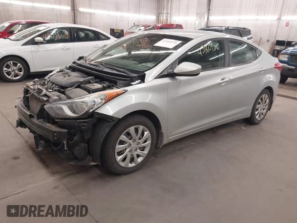 ✅ 2013 Hyundai Elantra GLS • VIN: 5NPDH4AE2DH167500 • Lot: 43160976. Listed on IAAI with 88,476 mi. Free auction sales archive from the USA and detailed vehicle history report at DreamBid. Image 2.