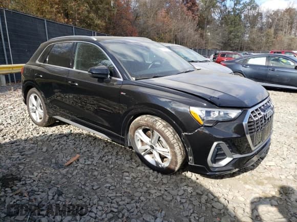 ✅ 2021 Audi Q3 S line Premium • VIN: WA1DECF33M1028830 • Lot: 78988204. Listed on Copart with 55,232 mi. Free auction sales archive from the USA and detailed vehicle history report at DreamBid. Image 4.