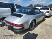 ✅ 1986 Porsche 911 • VIN: WP0EB0917GS161455 • Lot: 74672764. Wystawiony na Copart z przebiegiem 80 076 mil. Bezpłatny archiwum sprzedaży aukcyjnych z USA i szczegółowy raport historii pojazdu na DreamBid. Zdjęcie 3.