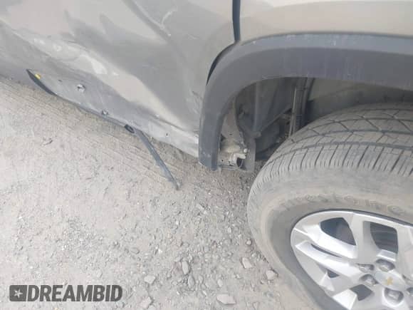 2018 Chevrolet Traverse LT Cloth with VIN 1GNEVGKW9JJ232570, listed as a IAAI auction lot 43243773 with 92,674 mi miles and . Bid and sale history available at DreamBid. Image 19.