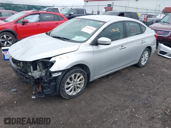 ✅ 2019 Nissan Sentra SV • VIN: 3N1AB7AP3KL625455 • Lot: 43496232. Listed on IAAI with 169,967 mi. Free auction sales archive from the USA and detailed vehicle history report at DreamBid. Image 18.