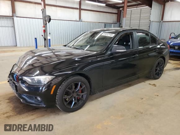 ✅ 2016 BMW 3 Series 320i xDrive • VIN: WBA8E5G58GNT41949 • Lot: 91612145. Wystawiony na Copart z przebiegiem 151 394 mil. Bezpłatny archiwum sprzedaży aukcyjnych z USA i szczegółowy raport historii pojazdu na DreamBid. Zdjęcie 1.