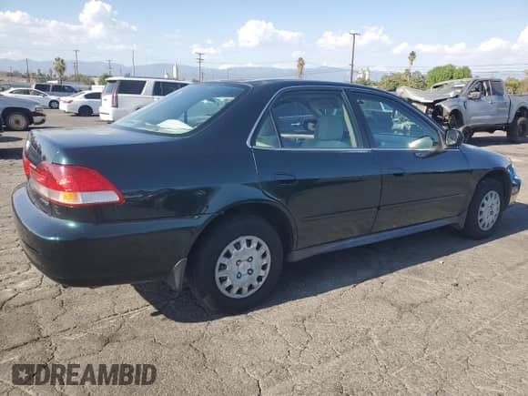 2001 Honda Accord VP with VIN 1HGCF86661A147507, listed as a Copart auction lot 71039245 with 109,809 mi miles and Salvage title. Bid and sale history available at DreamBid. Image 3.