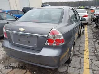 ✅ 2008 Chevrolet Aveo LS • VIN: KL1TD56618B047314 • Lot: 41628910. Wystawiony na IAAI z przebiegiem 72 802 mil. Bezpłatny archiwum sprzedaży aukcyjnych z USA i szczegółowy raport historii pojazdu na DreamBid. Zdjęcie 4.