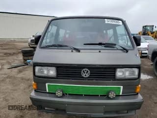 ✅ 1988 Volkswagen Vanagon • VIN: WV2YB0252JH083277 • Lot: 52309505. Wystawiony na Copart z przebiegiem 173 547 mil. Bezpłatny archiwum sprzedaży aukcyjnych z USA i szczegółowy raport historii pojazdu na DreamBid. Zdjęcie 5.